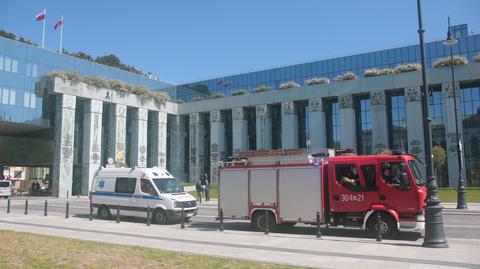 Evacuation of the Supreme Court in Warsaw