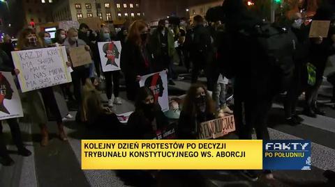 Abortion rights activists in Poland continue protests