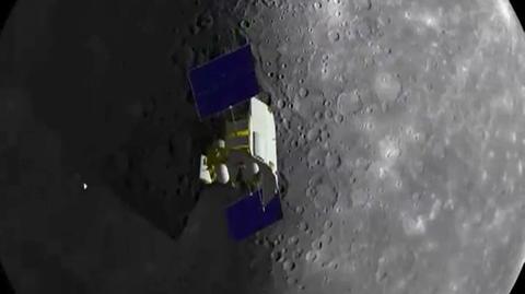 Animacja pokazująca przelot sondy MESSENGER nad Merkurym
