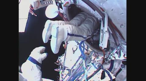Astronauci powrócili z kosmicznego spaceru