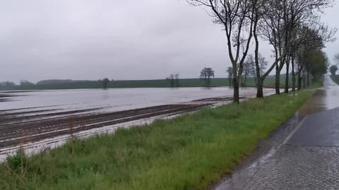 Rozlewiska po oberwaniu chmury nad powiatem dzierżoniowskim.