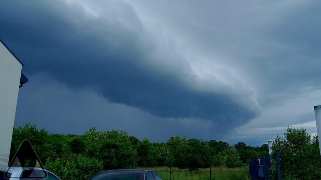 Niebezpieczna pogoda w Polsce. Ranny 11-letni chłopiec