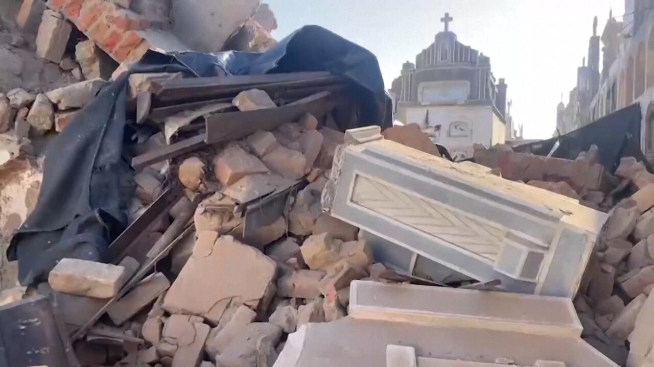 Trzęsienie ziemi w Peru. Ranni, poważne zniszczenia na cmentarzu