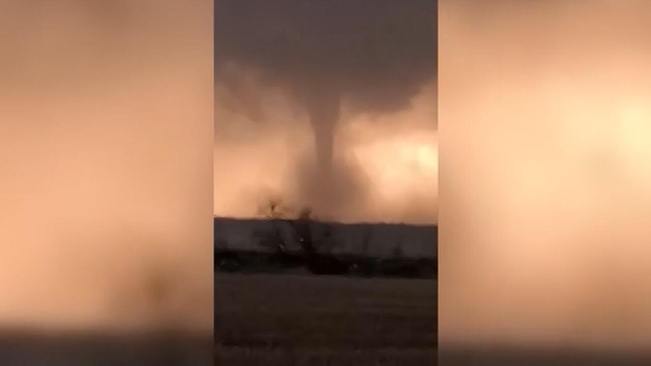 Tornado uchwycone na nagraniu