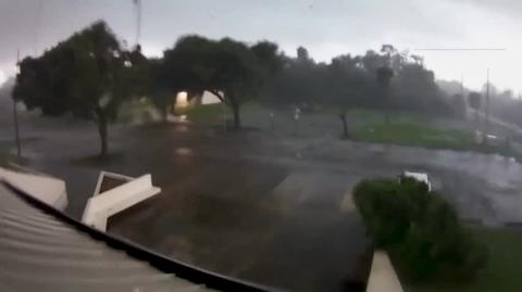 Nadchodzące tornado w hrabstwie St. Lucie