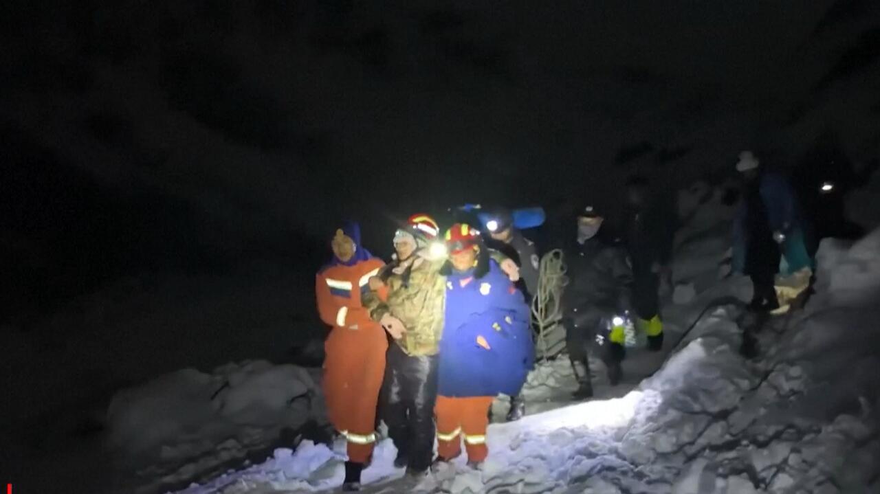 Trwa akcja ratunkowa na Mount Everest. "Miałem szczęście, iż udało mi się wydostać"