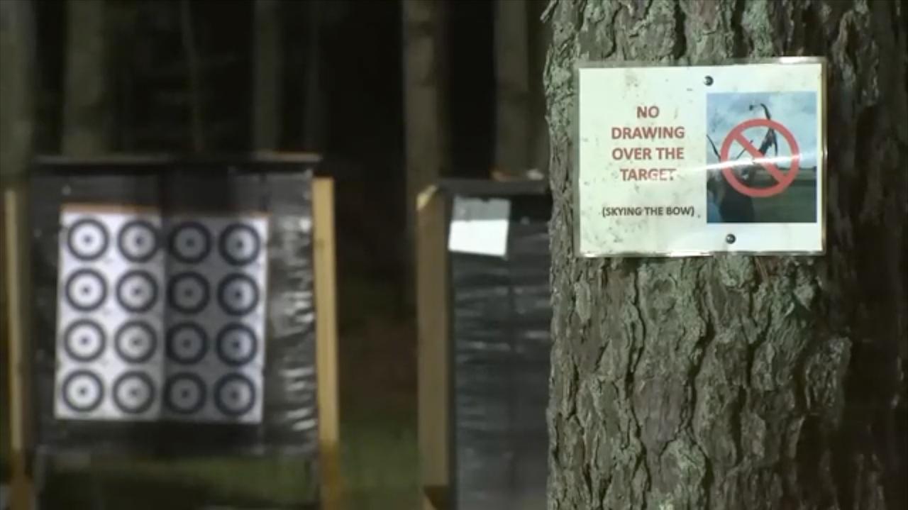 Piorun zabił mężczyznę i ranił 13 osób w klubie łuczniczym