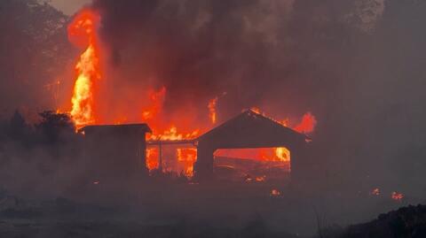W hrabstwie Butte płoną domy