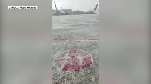 Deszcz zalał lotnisko Madryt-Barajas