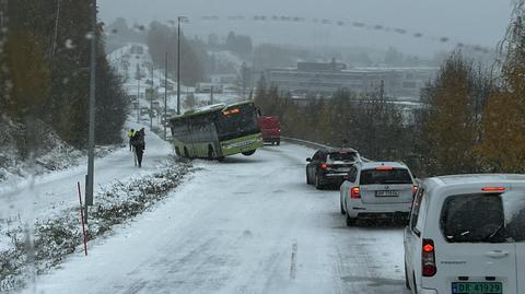 Śnieg sparaliżował drogi na południowym wschodzie Norwegii 