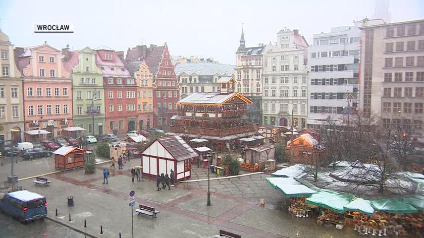Inhabitants of Wrocław in winter weather