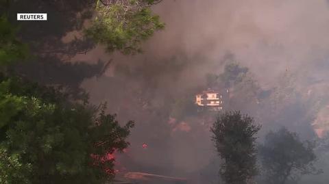 Gran incendio cerca de Atenas