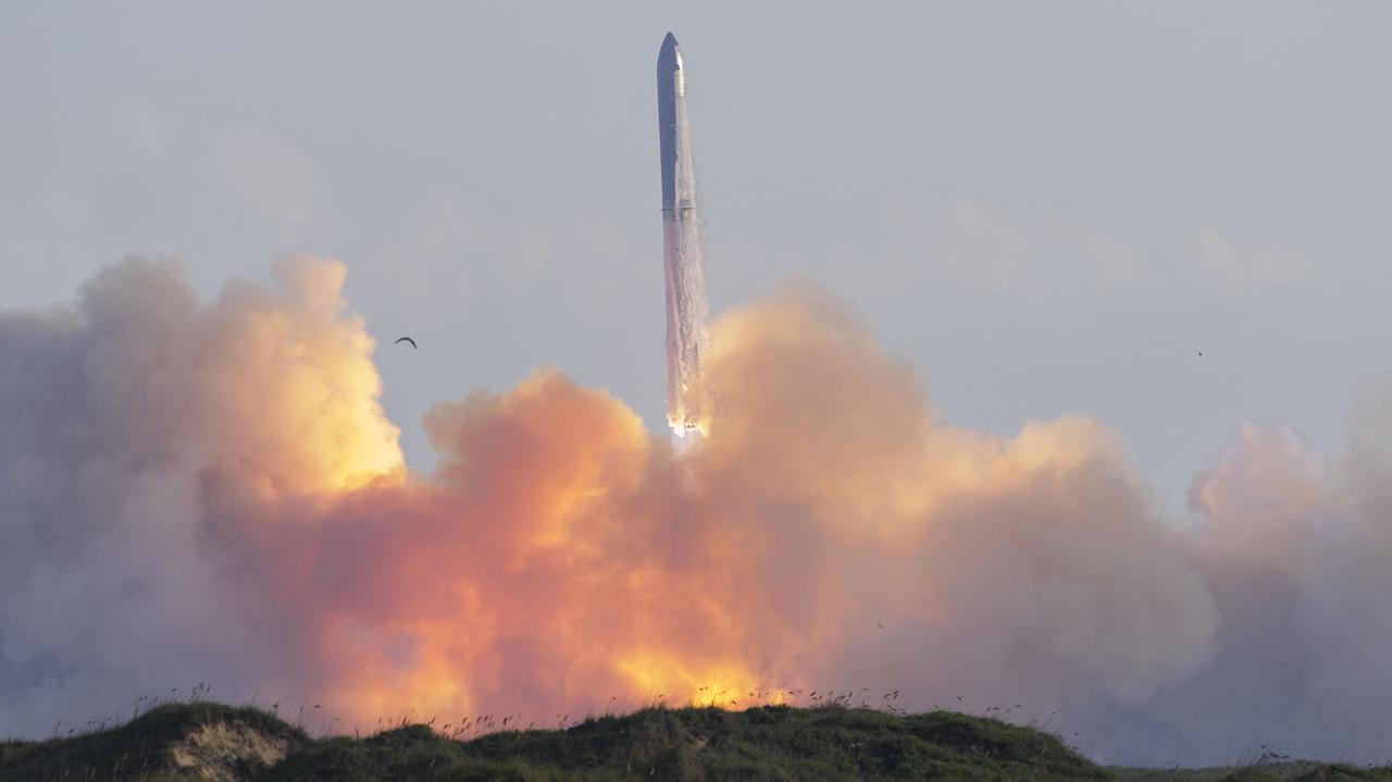 SpaceX ogłasza sukces. Przełomowy lot Starshipa