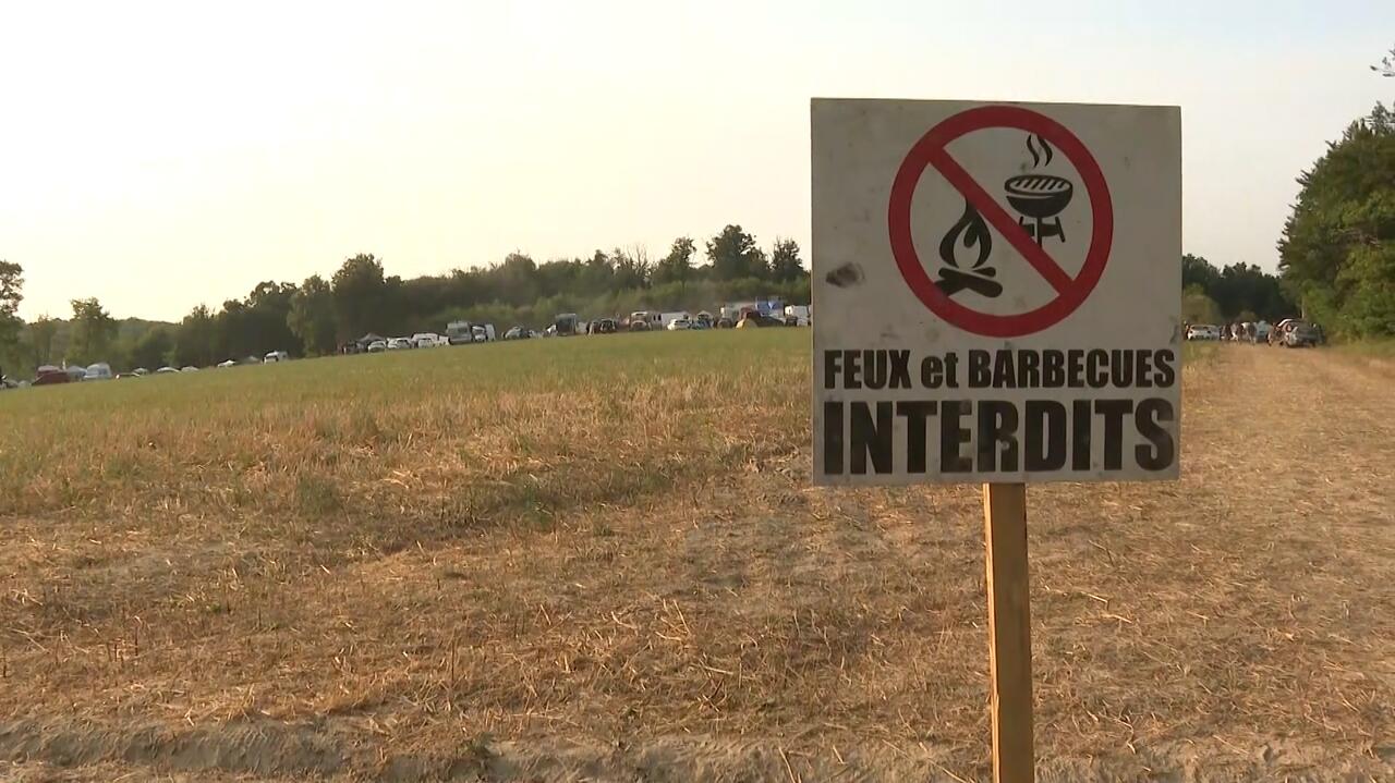 Nielegalny festiwal w miejscu zagrożonym pożarami. Doszło do starć
