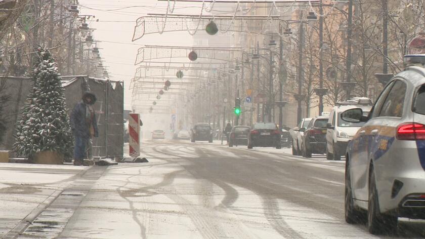 Poniedziałkowe opady śniegu w Łodzi