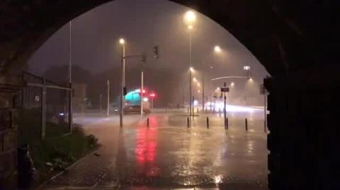 burza i ulewa w Warszawie