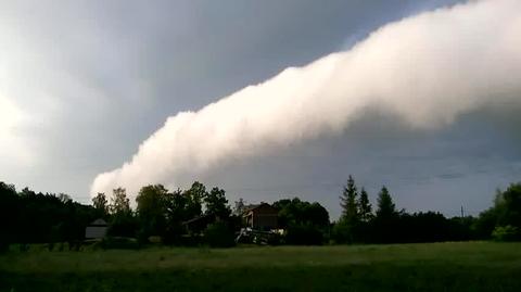 ciekawe zjawisko atmosferyczne zaobserwowane nad Sławkowem