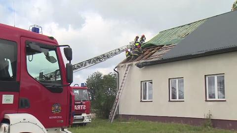 Zerwany dach remizy w gminie Koniecpolski