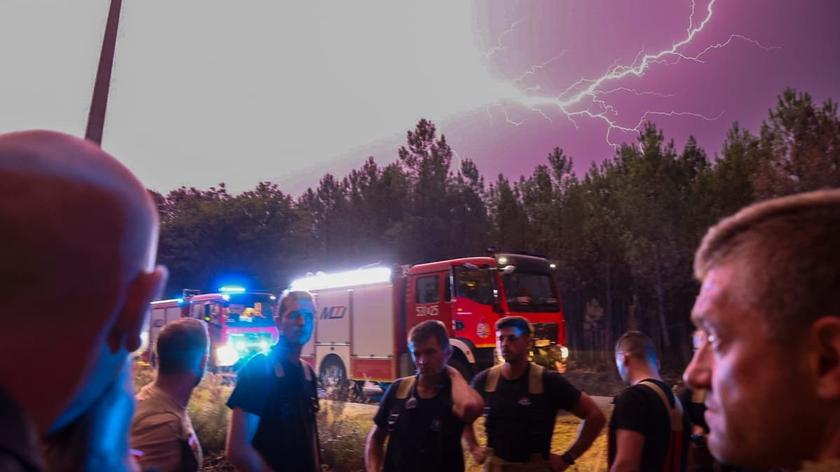 Polscy strażacy są już we Francji