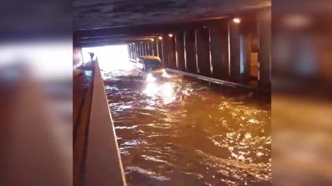 Zalany tunel