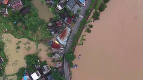 Ulewy i powodzie na południu Chin
