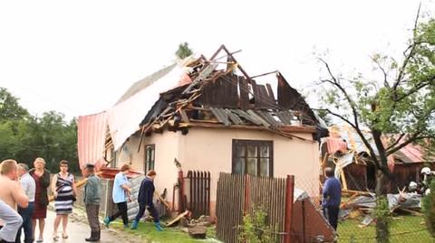 traba powietrzna zniszczyla dom i dwa budynki gospodarcze