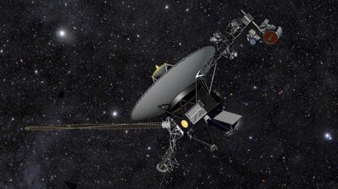 Voyager 1 dryfuje na granicy Układu Słonecznego (NASA)