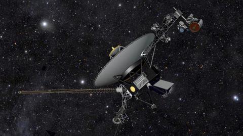 Voyager 1 dryfuje na granicy Układu Słonecznego (NASA)