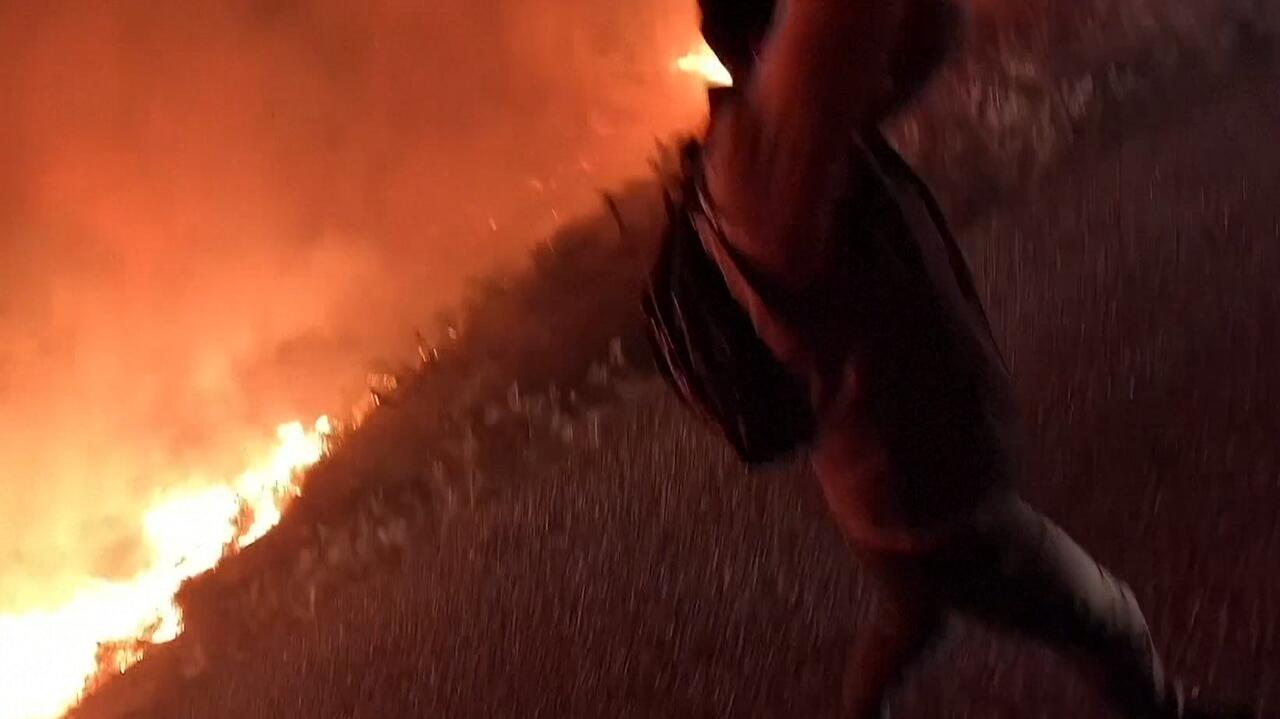 Turcja. Pokazali, jak trudna jest walka z żywiołem. Nagranie