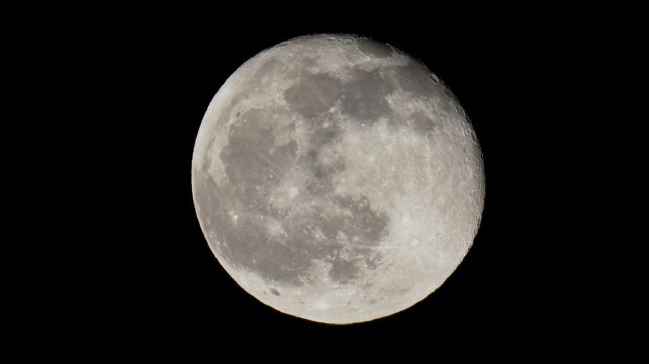 Full Moon in January 2024. When is the Wolf Moon?
