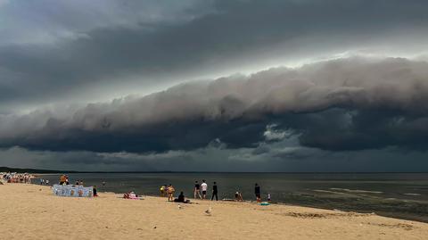 Wał szkwałowy nad Dziwnowem