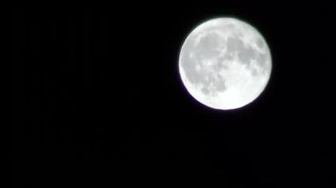 Wędrówka Księżyca.