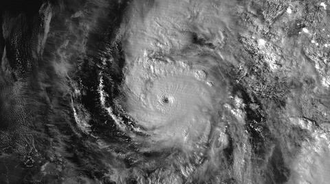 Prognozowana prędkość porywów wiatru huraganu Willa (Ventusky.com) | wideo bez dźwięku