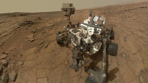 Curiosity podąża do góry Sharpa 