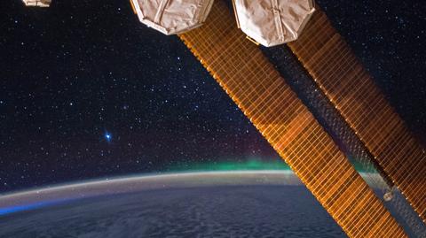 Zorza polarna widziana ze ISS
