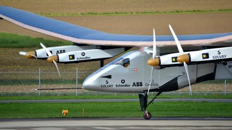 Solar Impulse 2 wylądował