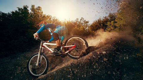 Artur Miśkiewicz o swojej pasji - downhill'u