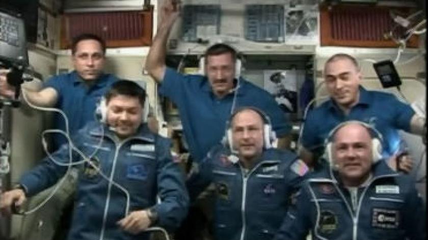 Dokowanie statku kosmicznego do ISS, 23.12 (NASA)