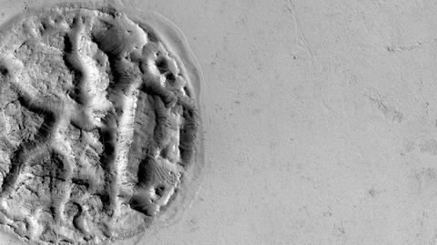 Curiosity dotrał do celu swojej misji
