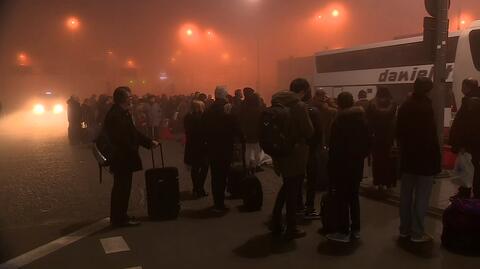 Mgła paraliżuje lotnisko w Krakowie