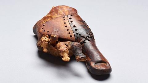 Drewniana proteza odnaleziona w pobliżu Luksoru
