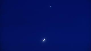 Wenus i Księżyc .
Bydgoszcz
22.03.2015