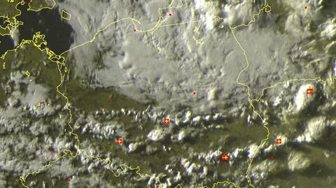 Popołudniowe oberwanie chmury i grad na Ursynowie