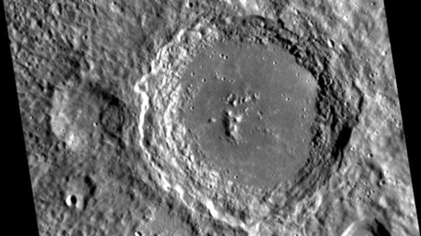 Kratery Merkurego sfotografowane dzięki misji Messager 