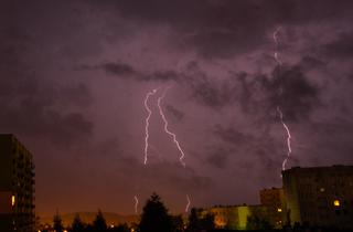 Nocmna burza ... Kielce  25.06.2013r. g.00.55