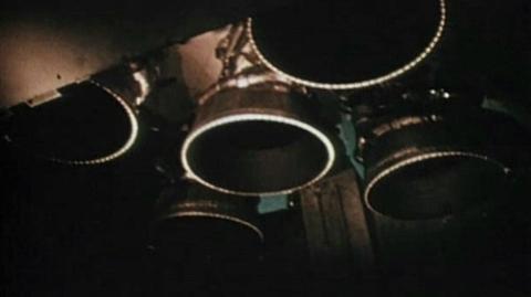 Film "Na ramionach gigantów" (NASA, język oryginalny)