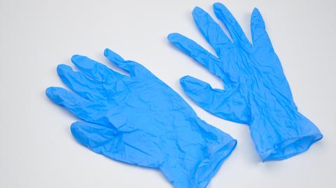 Instrukcja jak zdjąć rękawiczki jednorazowe