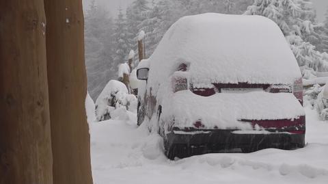 Kilkadziesiąt centymetrów śniegu spadło w Karkonoszach