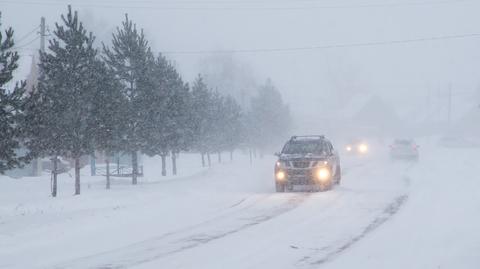 Na Podlasiu usuwają szkody opadów śniegu