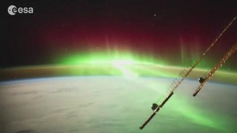 Nagrana z pokładu Międzynarodowej Stacji Kosmicznej zorza polarna